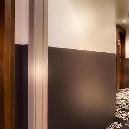 Hotel Acanthe - Boulogne Billancourt 외부 사진