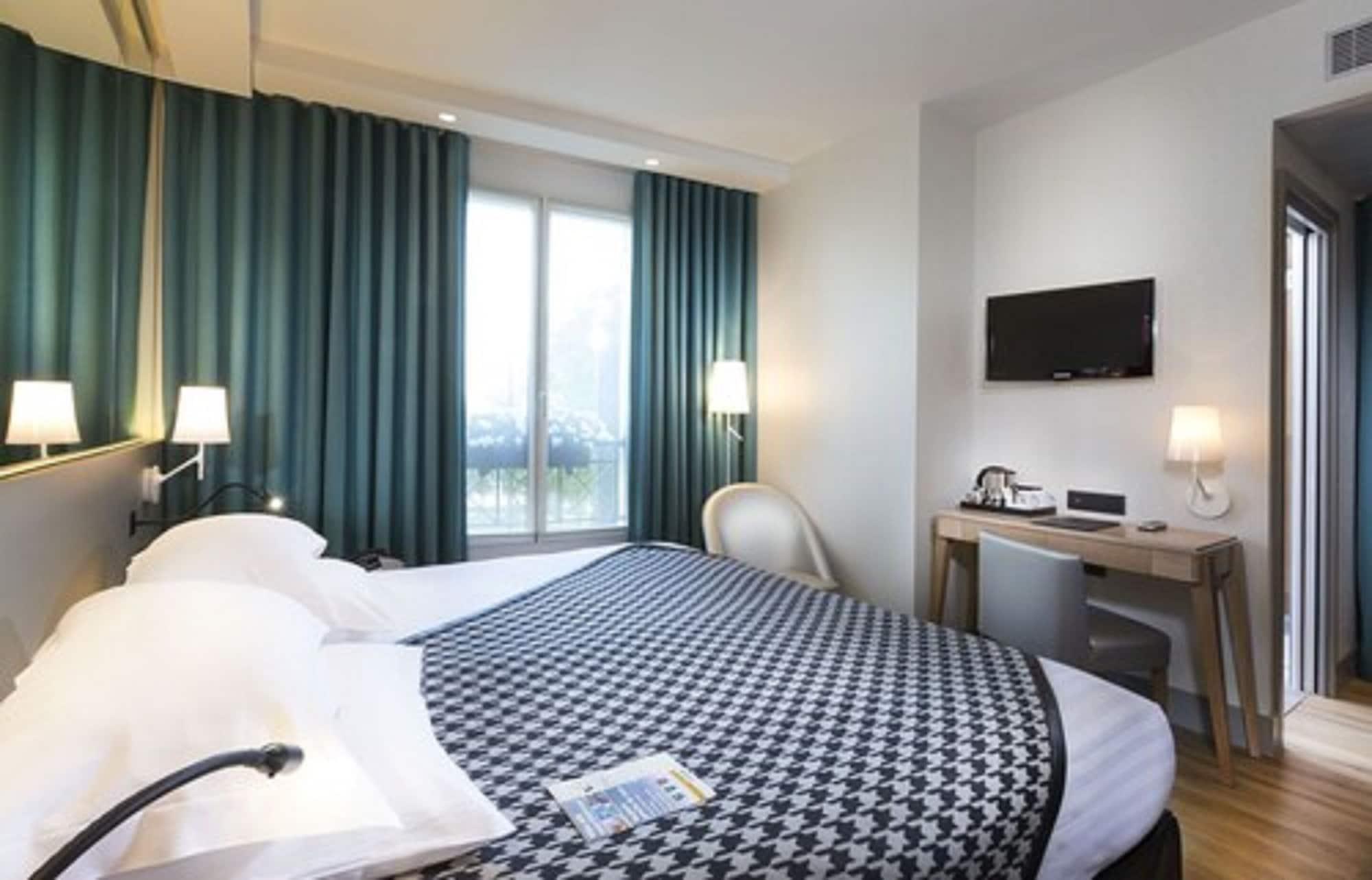 Hotel Acanthe - Boulogne Billancourt 외부 사진