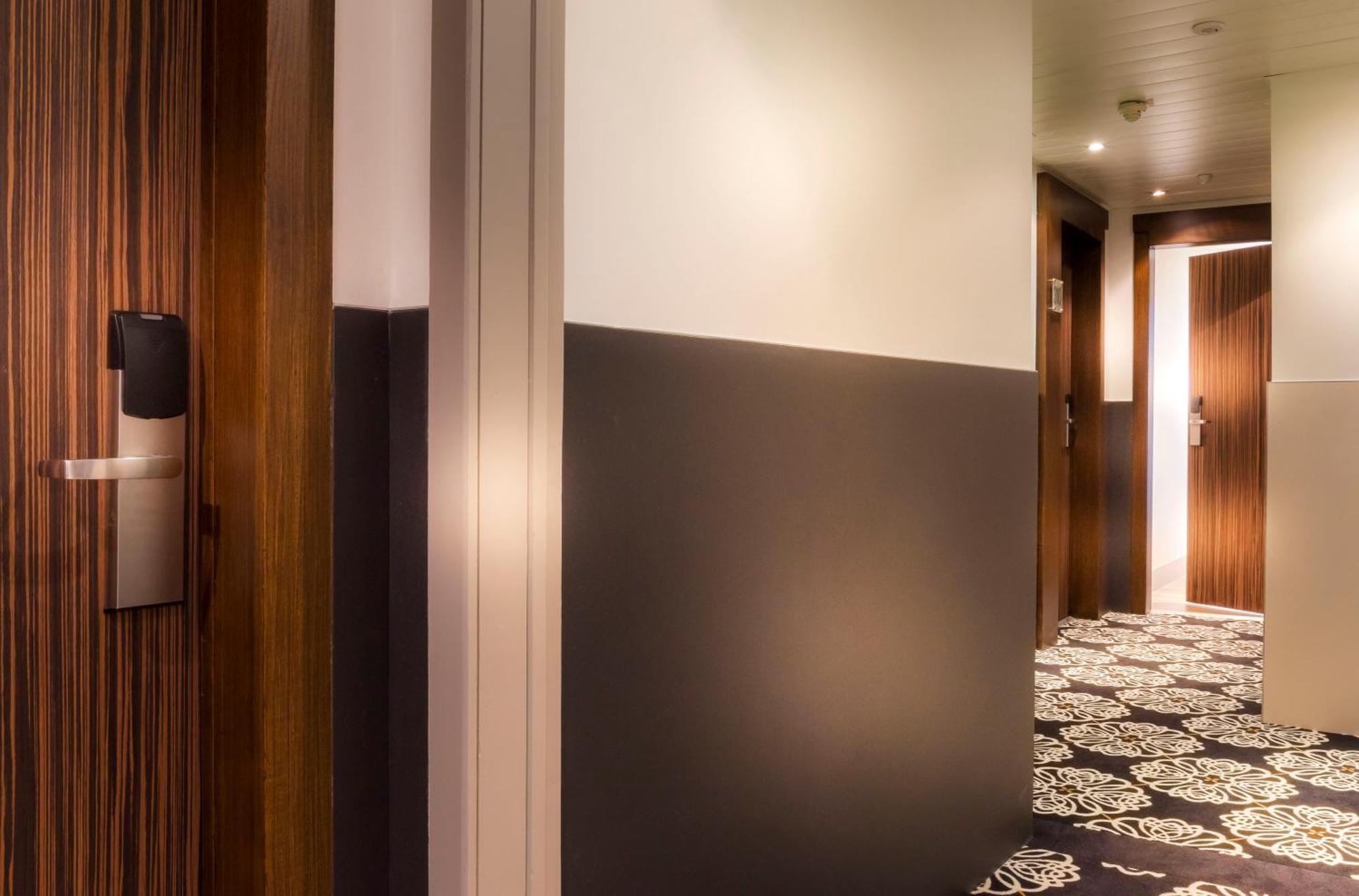 Hotel Acanthe - Boulogne Billancourt 외부 사진