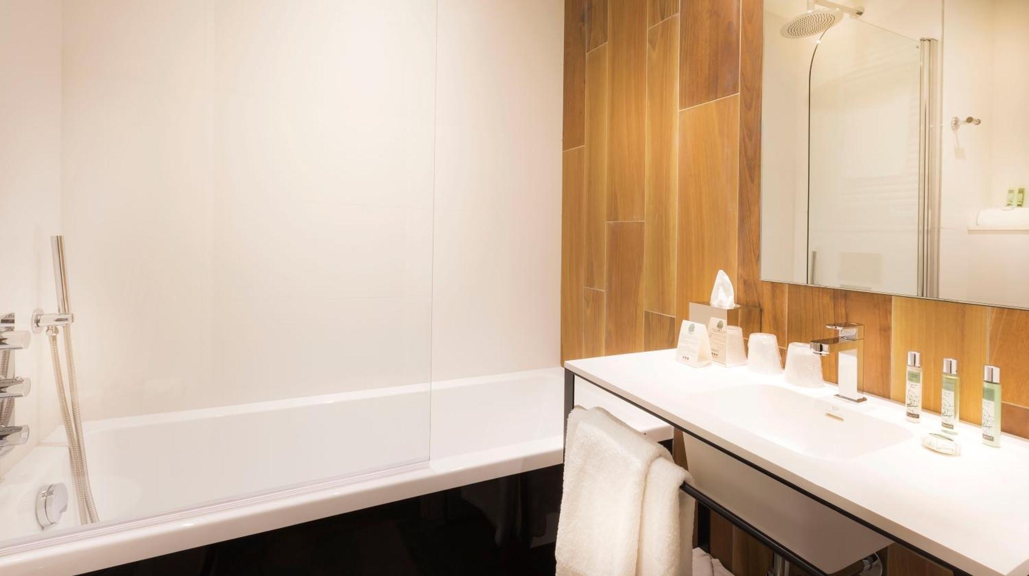Hotel Acanthe - Boulogne Billancourt 외부 사진